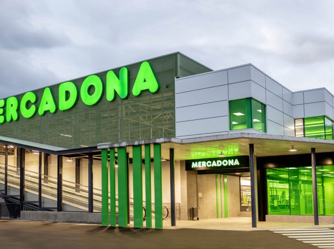 Mercadona: Te espera una carrera. ¡Ven a ser parte de nuestro equipo!
